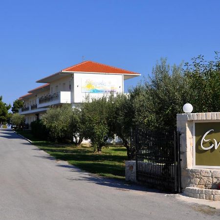 Evripidis Hotel Afytos Esterno foto