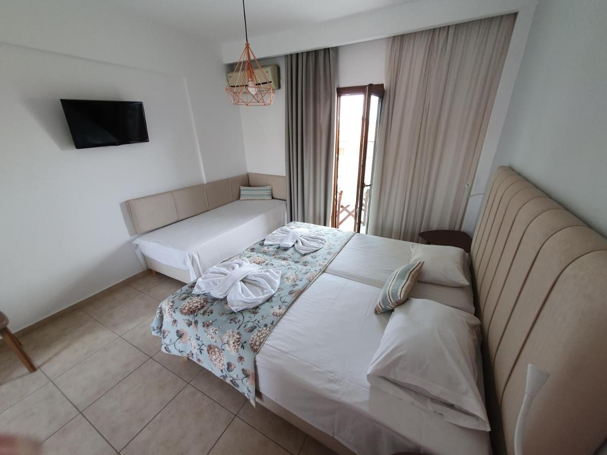 Evripidis Hotel Afytos Esterno foto