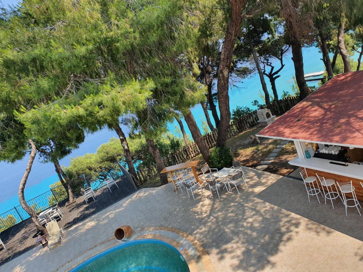 Evripidis Hotel Afytos Esterno foto