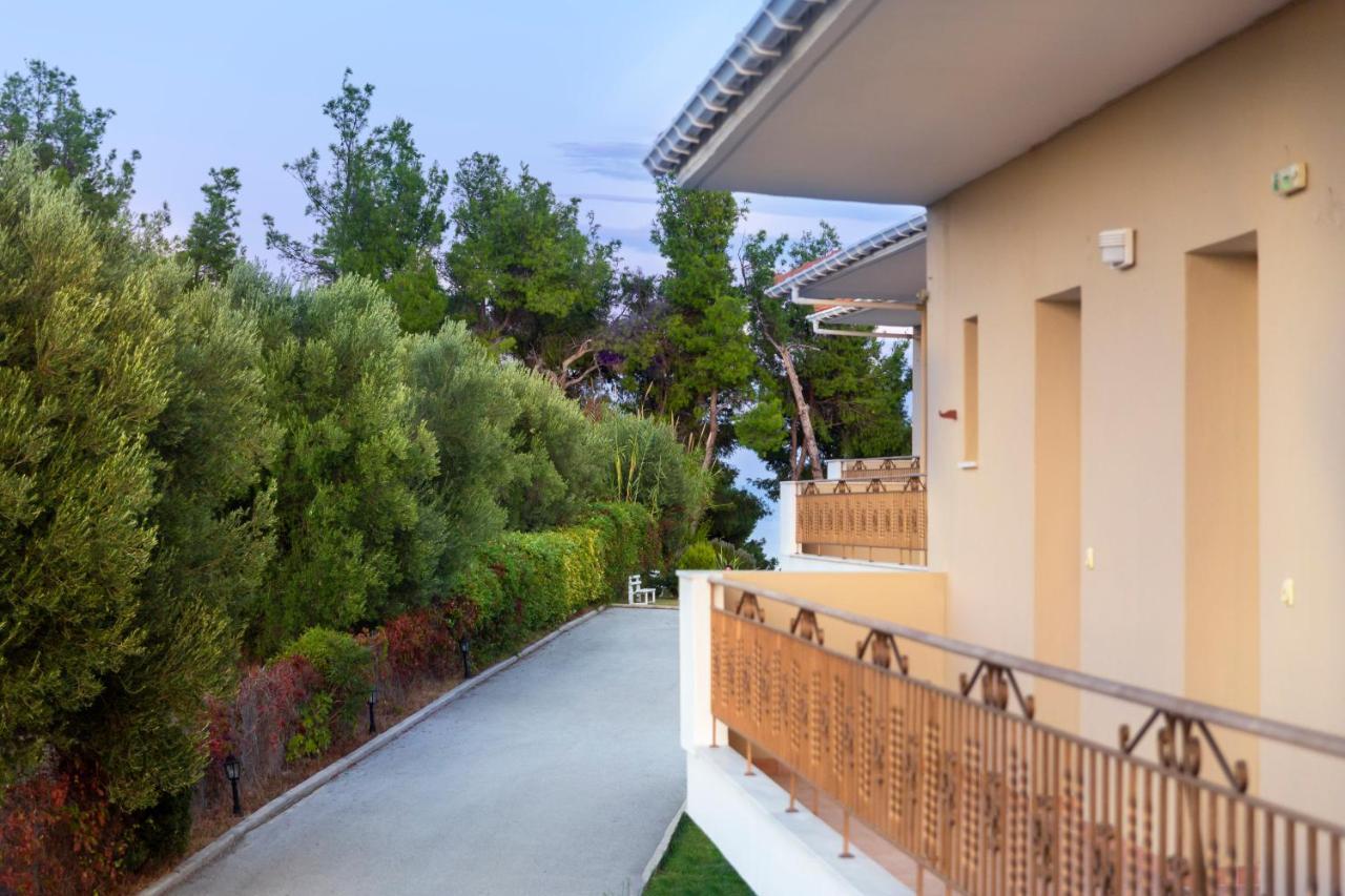 Evripidis Hotel Afytos Esterno foto