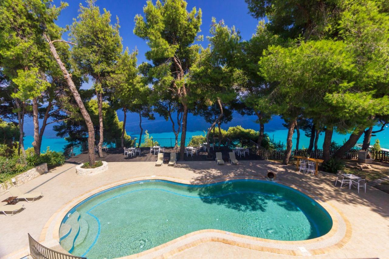 Evripidis Hotel Afytos Esterno foto