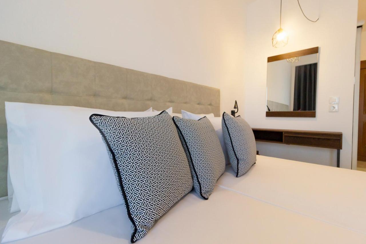 Evripidis Hotel Afytos Esterno foto