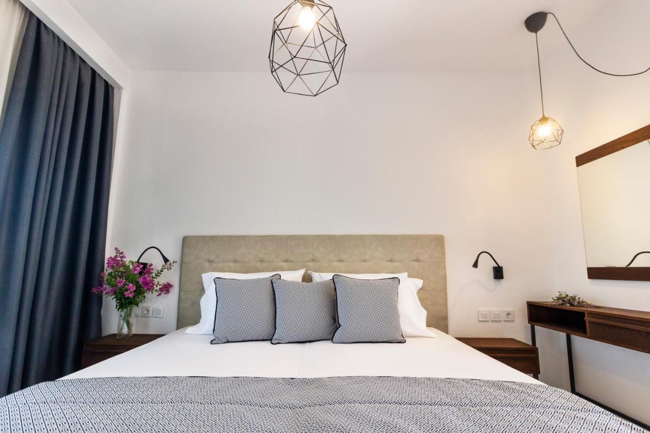 Evripidis Hotel Afytos Esterno foto