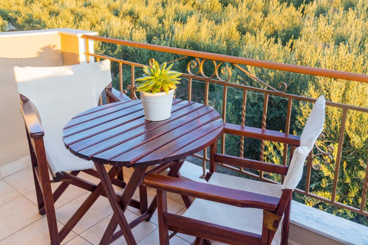 Evripidis Hotel Afytos Esterno foto