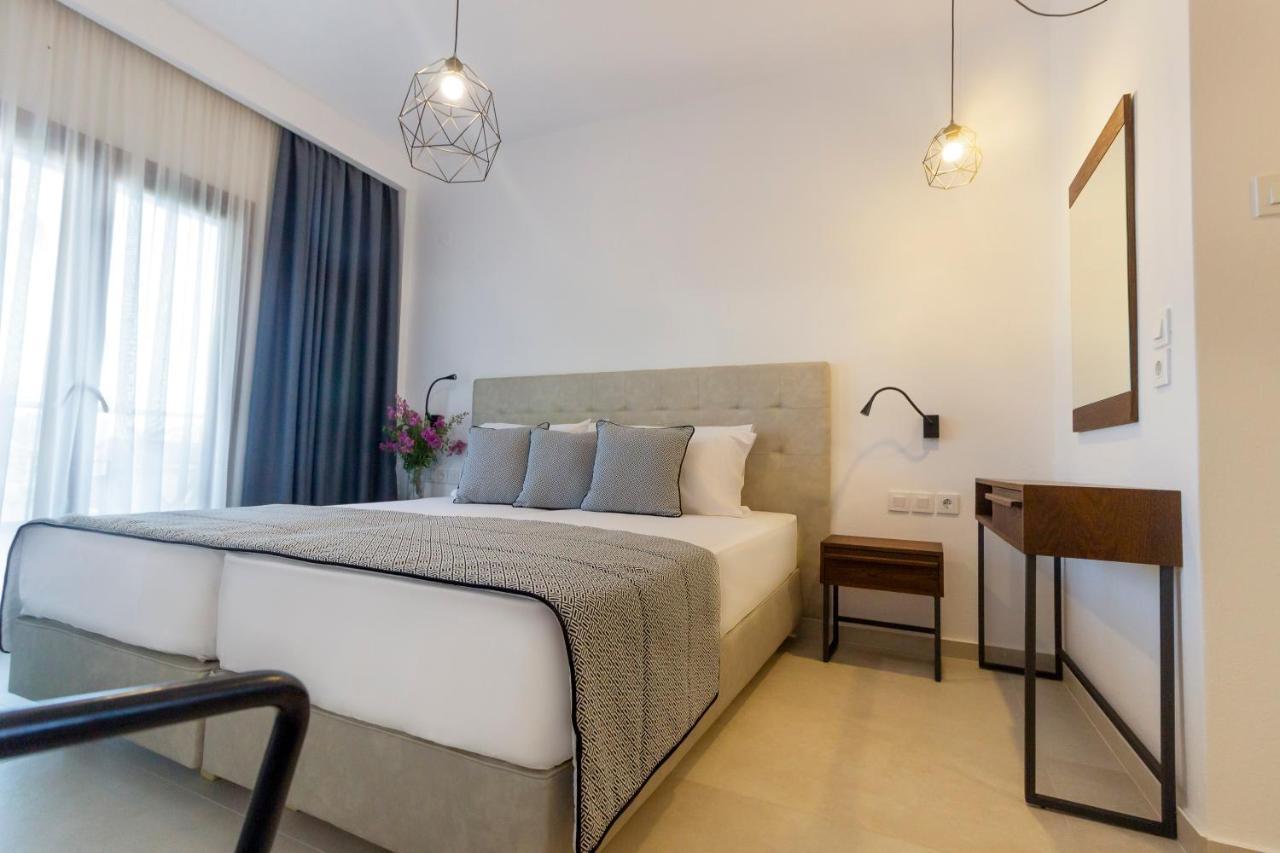 Evripidis Hotel Afytos Esterno foto