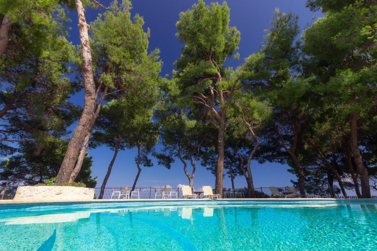 Evripidis Hotel Afytos Esterno foto
